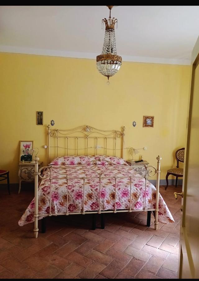 Appartamento Di Lusso In Borgo Storico Toscano Bibbiena Exterior photo